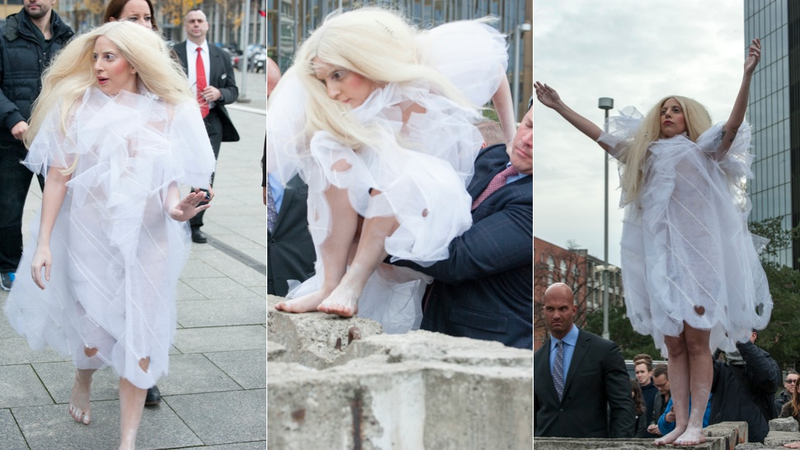 Illustration for article titled The Barefoot Ghost of Lady Gaga Haunts Berlin